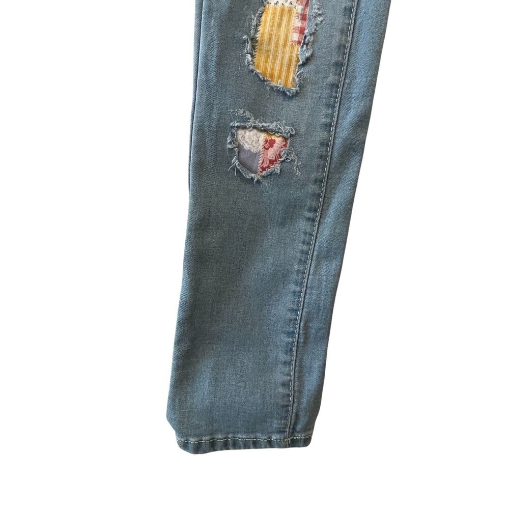 YMI WannabettaButt? Jeans Women 3 Mid Rise Distressed Skinny Boho Patches W23L29 - Picture 11 of 16